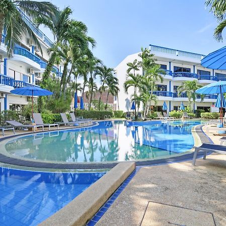 The Club Residence Pantai Kamala Bagian luar foto