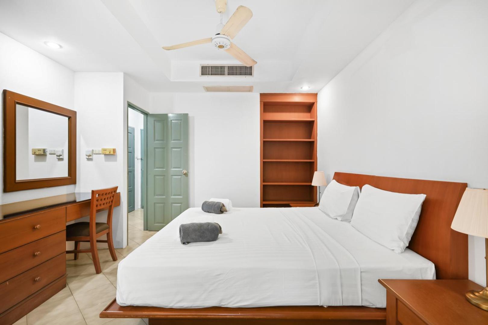 The Club Residence Pantai Kamala Bagian luar foto